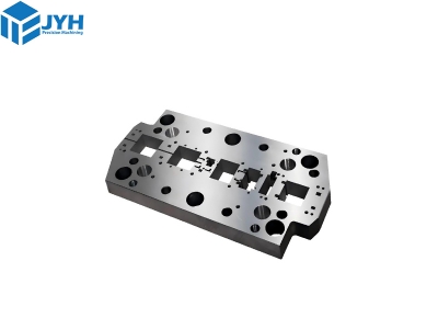Stamping die